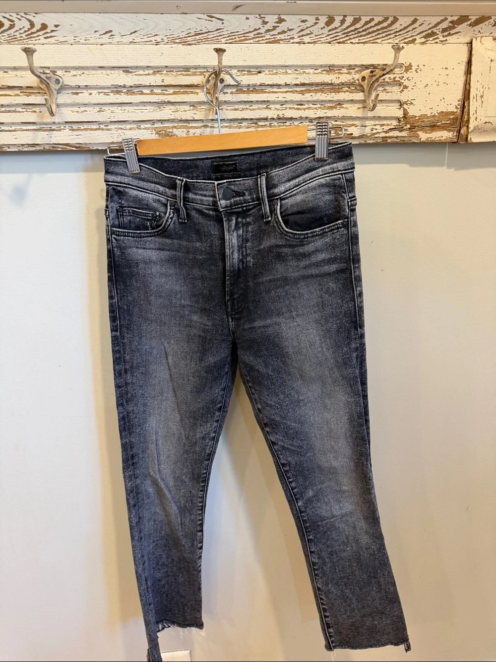 Mother Denim - The Insider Crop Step Fray in Train‎ Stops Size 27
